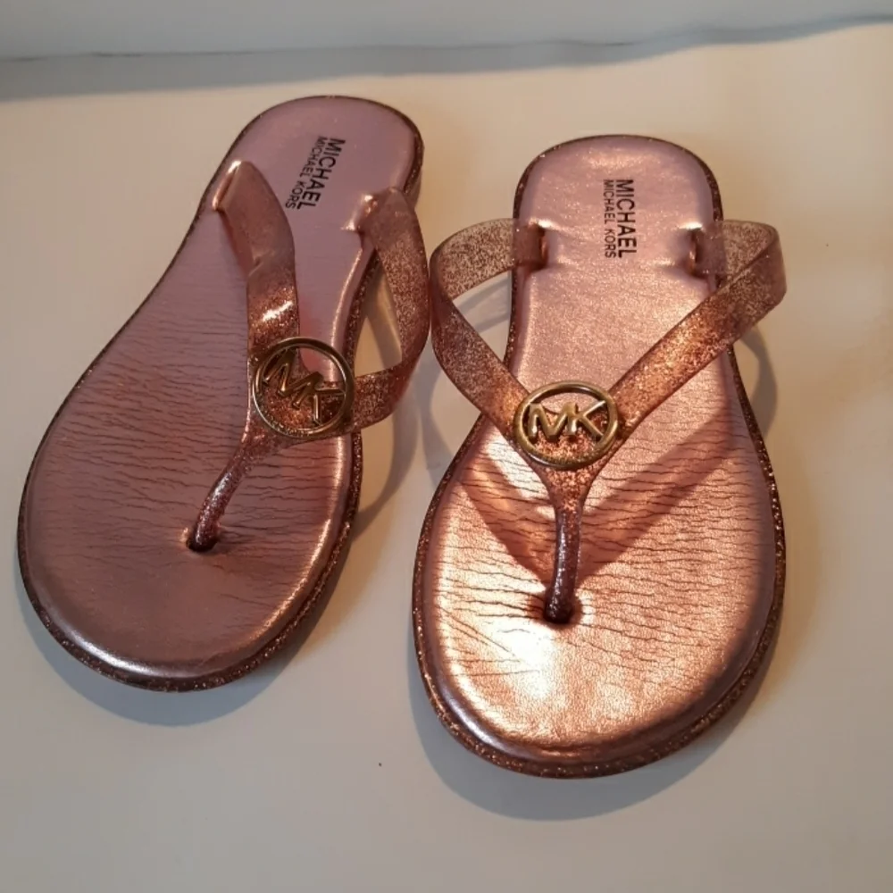 Michael Kors pink jelly sandals sz 1